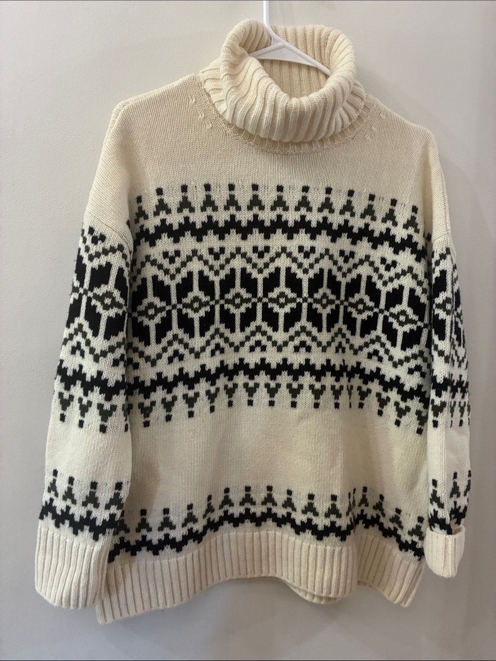 Barbour Turtleneck Fair Isle Sweater - Cream - women’s size 6 - wool blend